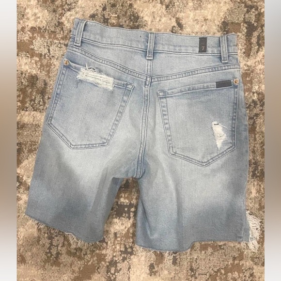 7 For All Mankind Light Blue Denim Shorts - Picture 2 of 3